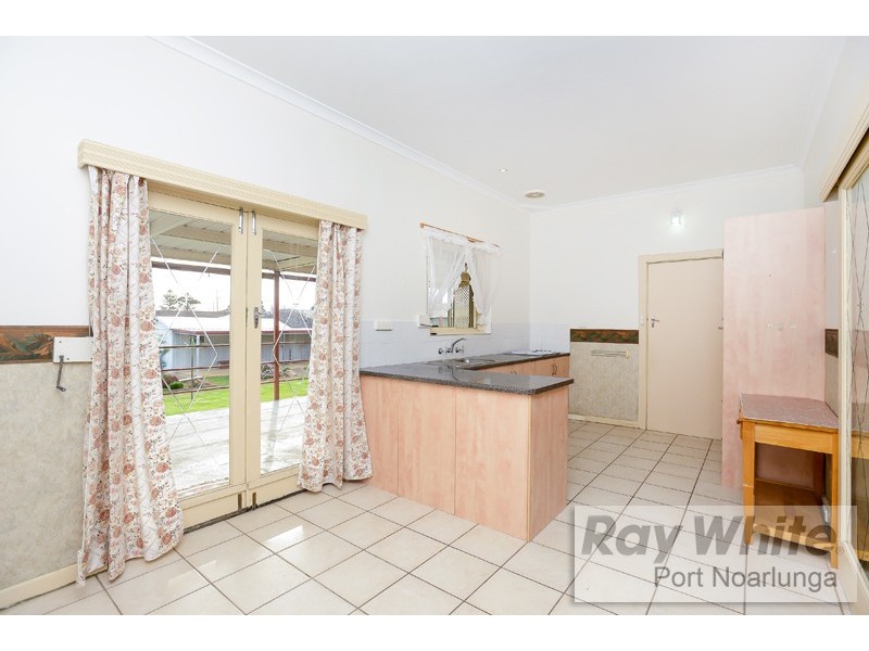 15 Fox Avenue, Christies Beach SA 5165