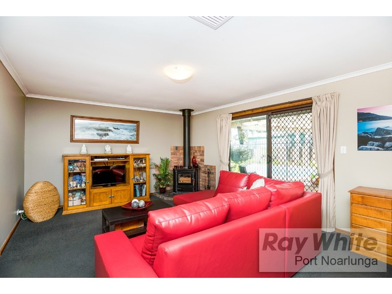 28 Woodcroft Drive, Morphett Vale SA 5162