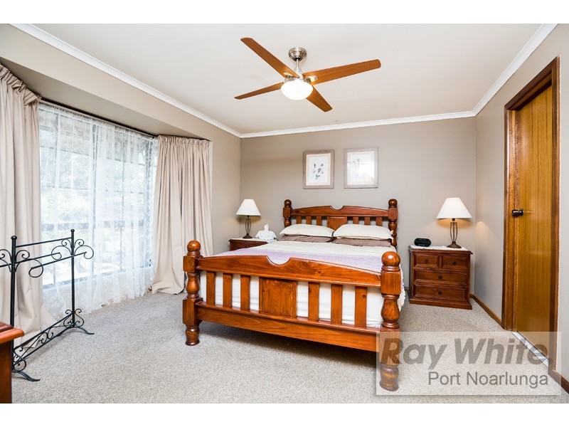 28 Woodcroft Drive, Morphett Vale SA 5162