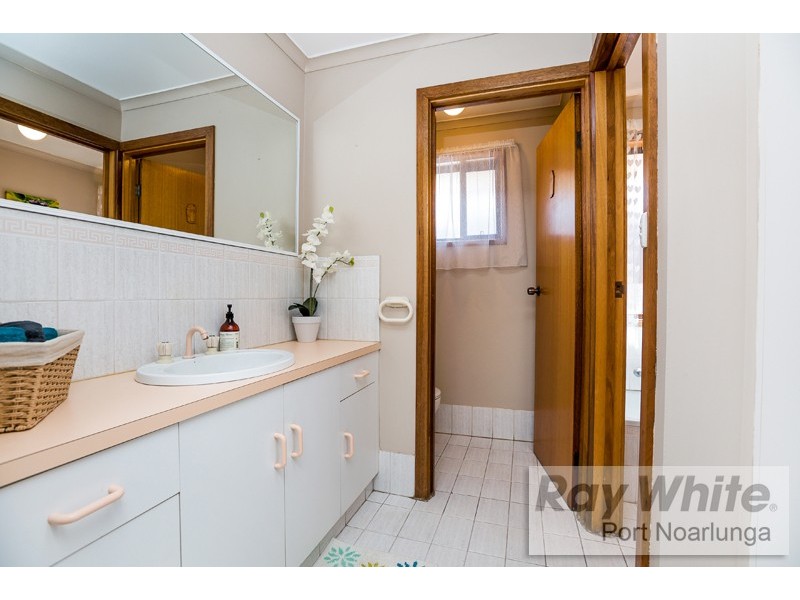 28 Woodcroft Drive, Morphett Vale SA 5162