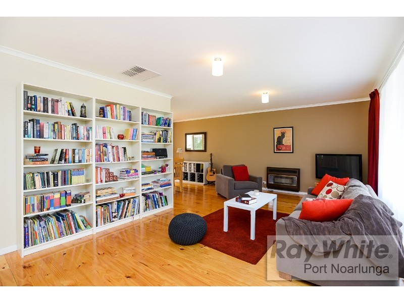 15 Shiraz Avenue, Hackham SA 5163