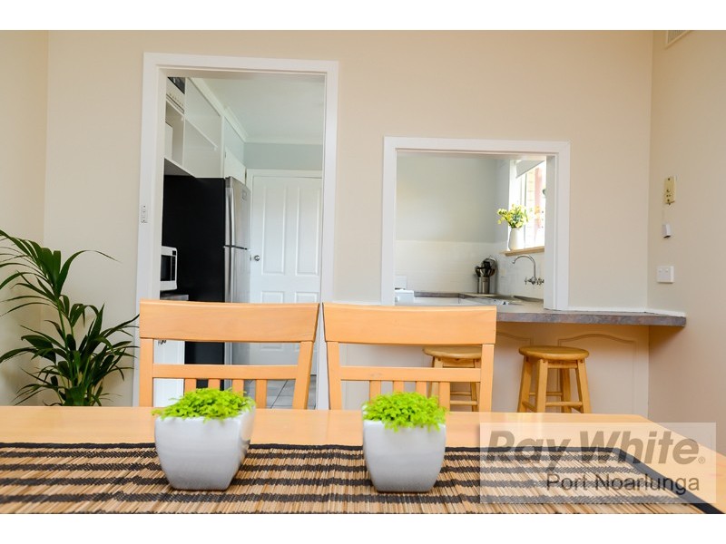 15 Shiraz Avenue, Hackham SA 5163