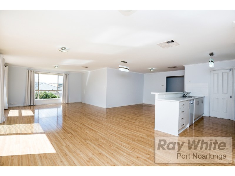 13 Corrimal Avenue, Noarlunga Downs SA 5168