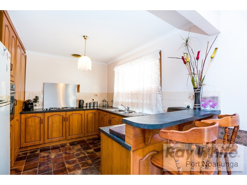 17 Sandhurst Avenue, Noarlunga Downs SA 5168