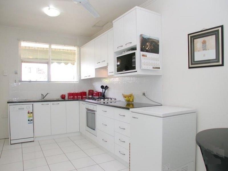 Unit  2 – 4 Fletcher Drive, Christies Beach SA 5165
