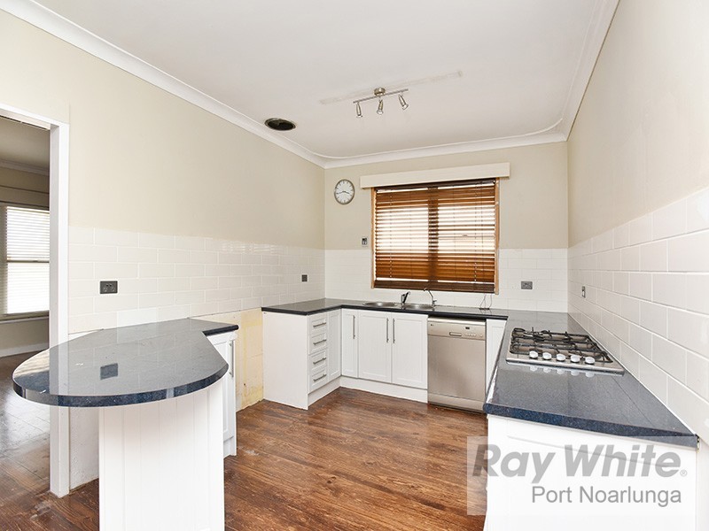 73 Commercial Road, Port Noarlunga South SA 5167