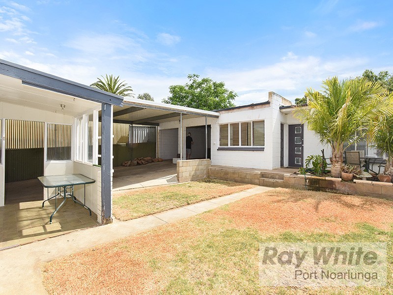73 Commercial Road, Port Noarlunga South SA 5167