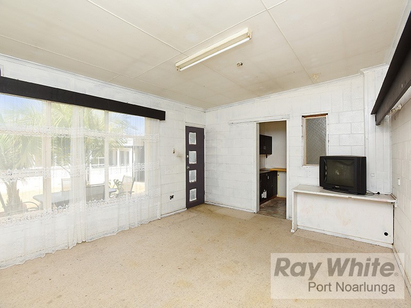 73 Commercial Road, Port Noarlunga South SA 5167