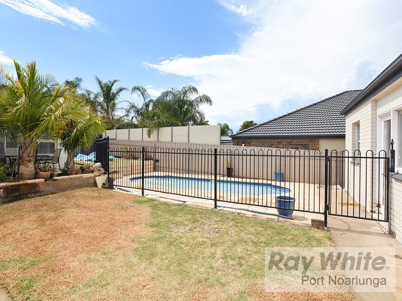 73 Commercial Road, Port Noarlunga South SA 5167