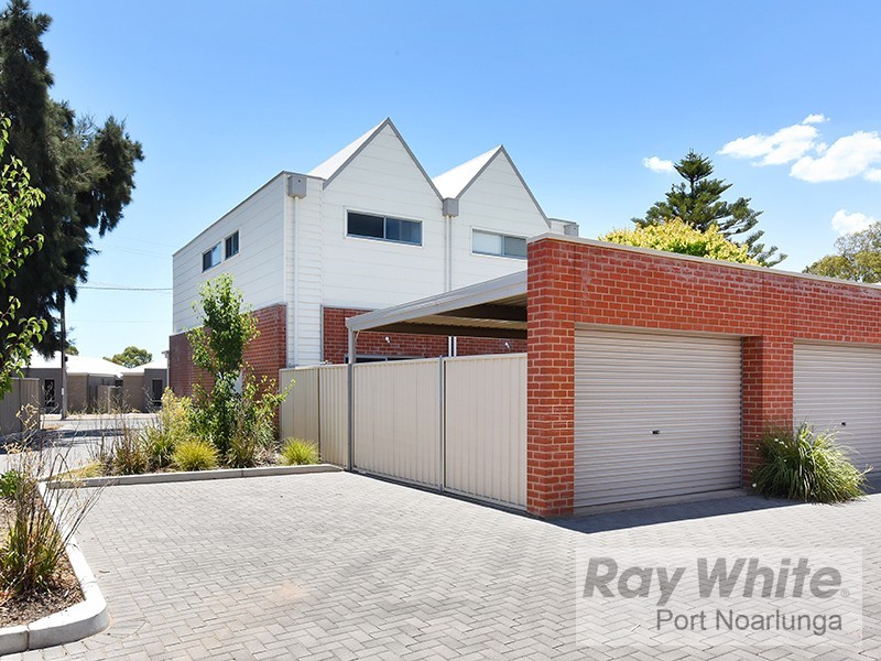 2 / 8 Kitto Crescent, Aldinga Beach SA 5173