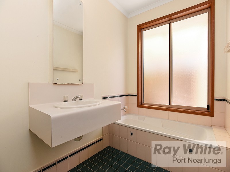 26 Shoalwater Close, Seaford Rise SA 5169