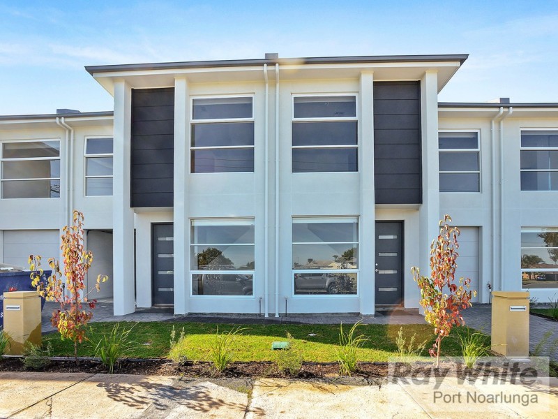 43 Kwinana Crescent, Port Noarlunga South SA 5167