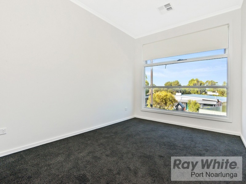 43 Kwinana Crescent, Port Noarlunga South SA 5167