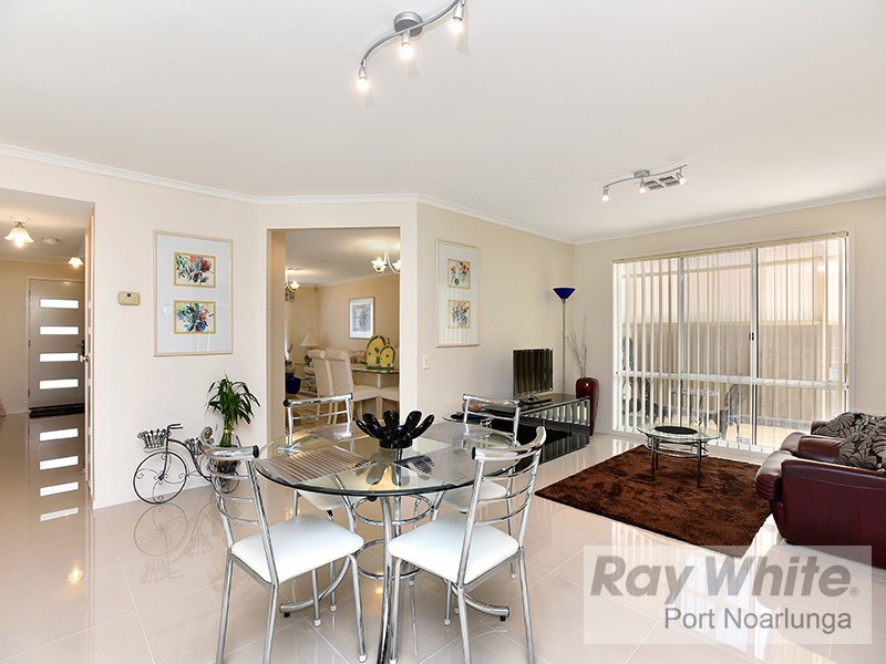 9 Grand Boulevard, Seaford Rise SA 5169