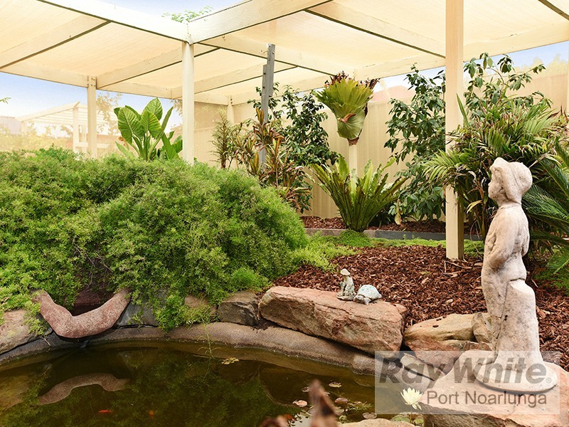 26 Elberry Close, Moana SA 5169