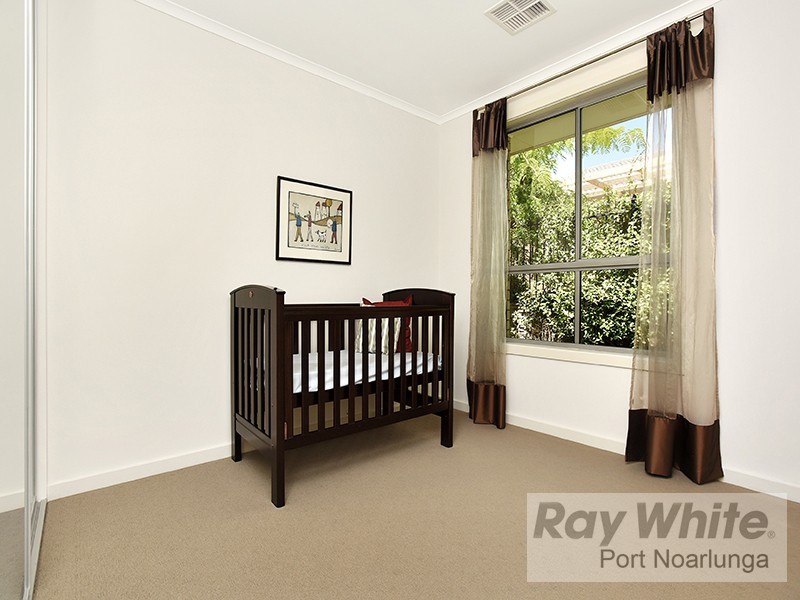 10 Esperance Boulevard, Seaford Rise SA 5169