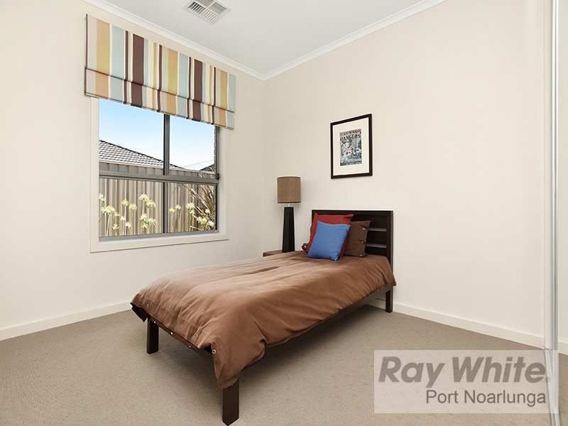 10 Esperance Boulevard, Seaford Rise SA 5169
