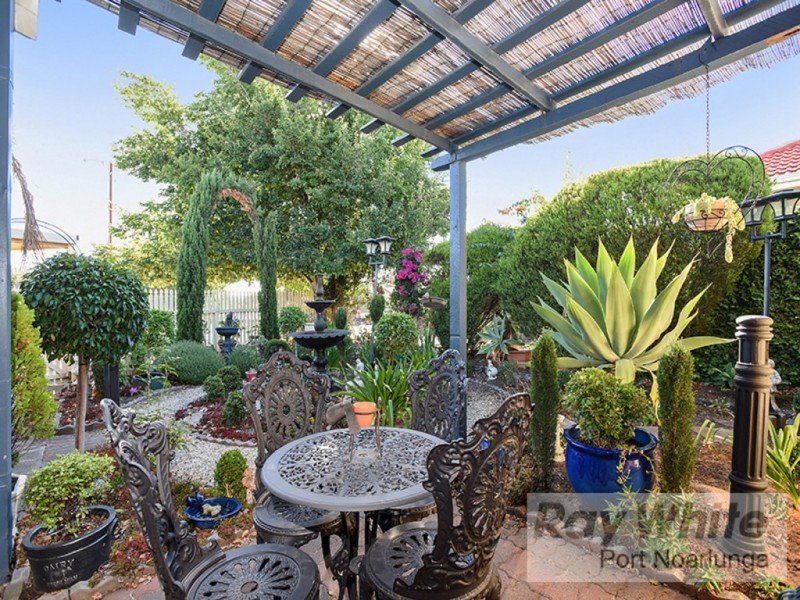 6 Willowood Place, Hackham West SA 5163