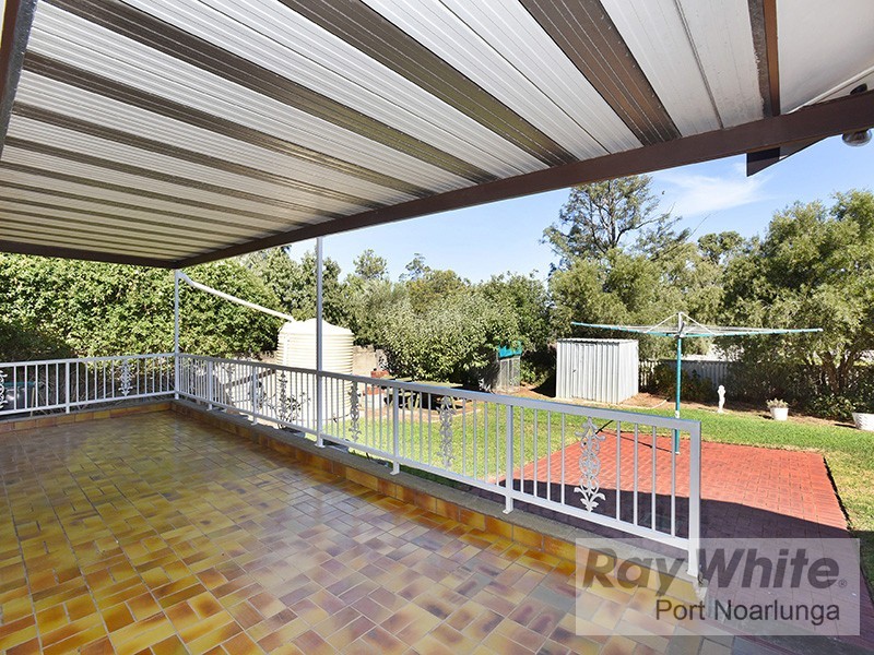 74 Teusner Drive, Morphett Vale SA 5162