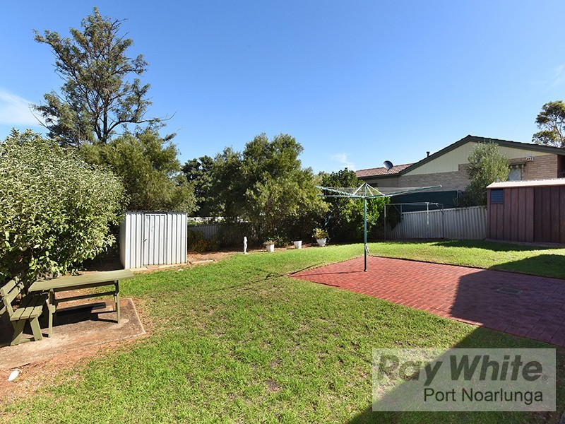 74 Teusner Drive, Morphett Vale SA 5162