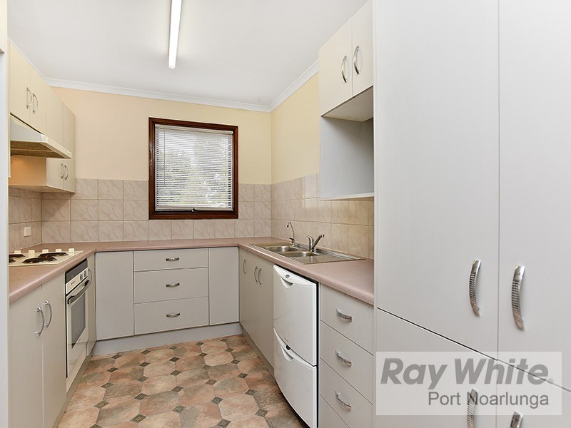 7 Cecilia Court, Christie Downs SA 5164