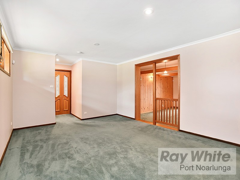 7 Cecilia Court, Christie Downs SA 5164