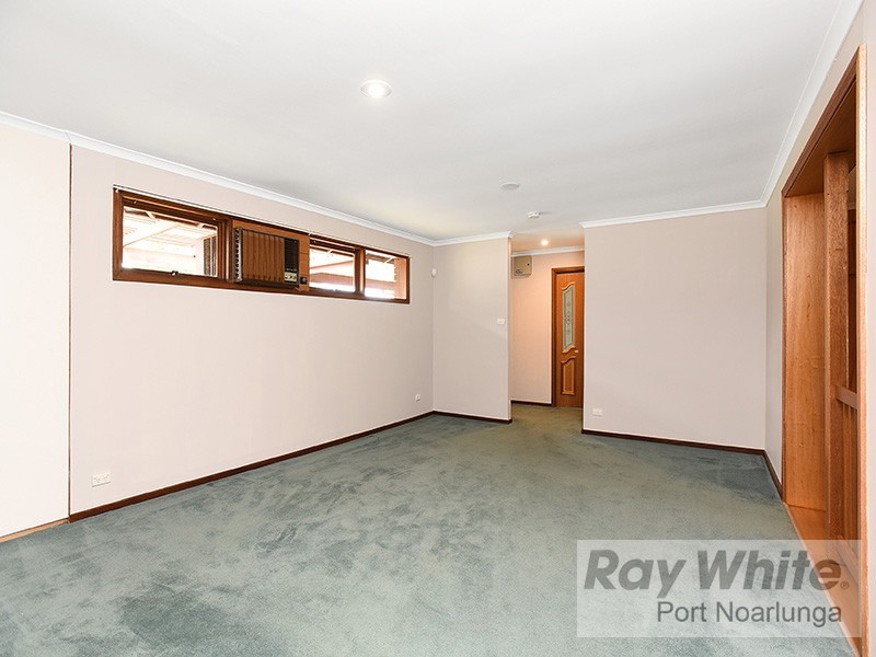 7 Cecilia Court, Christie Downs SA 5164