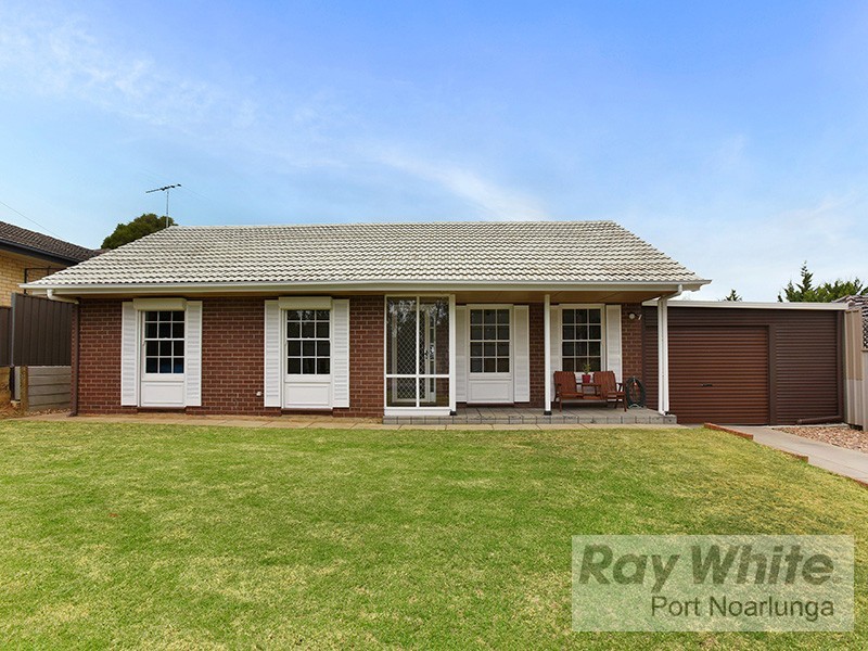32 Carbenet Drive, Hackham SA 5163