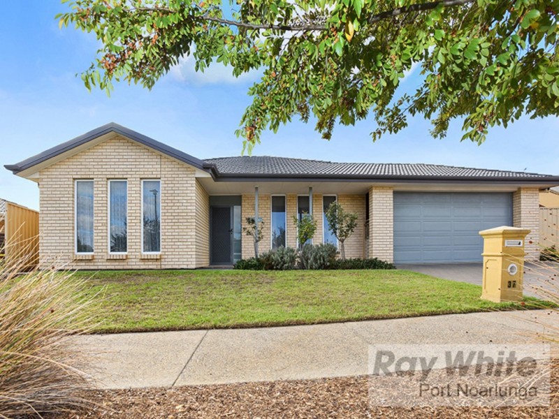 37 Basin Street, Aldinga Beach SA 5173