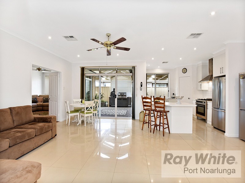 37 Basin Street, Aldinga Beach SA 5173