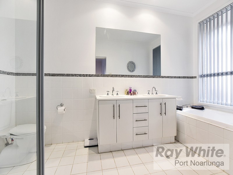 37 Basin Street, Aldinga Beach SA 5173