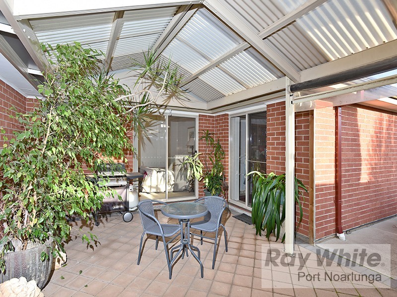 2 Erebus Glen, Hallett Cove SA 5158