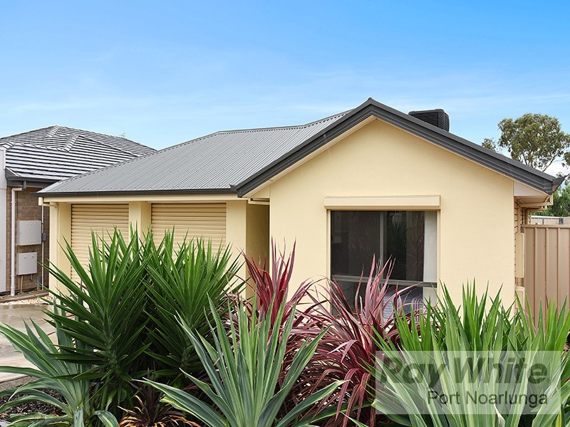 34 Quinn Street, Christie Downs SA 5164