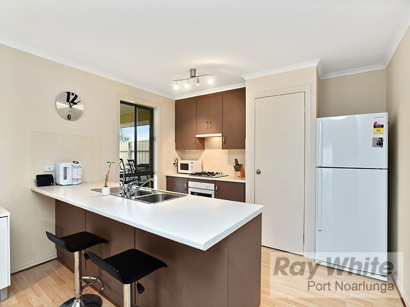 34 Quinn Street, Christie Downs SA 5164