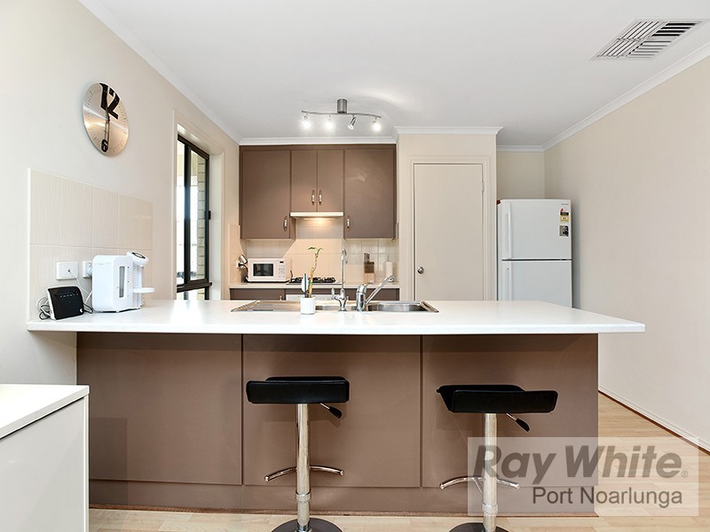 34 Quinn Street, Christie Downs SA 5164