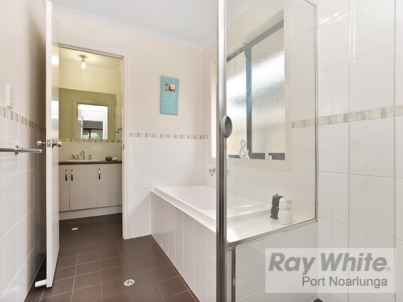 34 Quinn Street, Christie Downs SA 5164