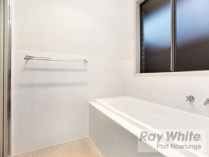 24 Admiral Parade, Seaford Meadows SA 5169