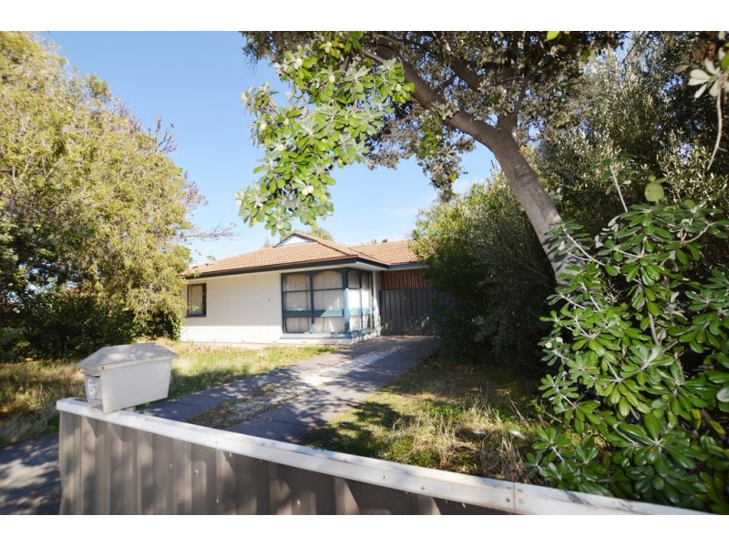 75 Kalgoorlie Avenue, Port Noarlunga South SA 5167