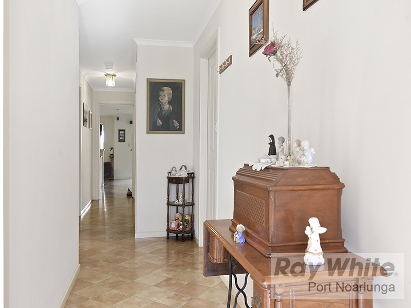 12 Drumborg Court, Woodcroft SA 5162