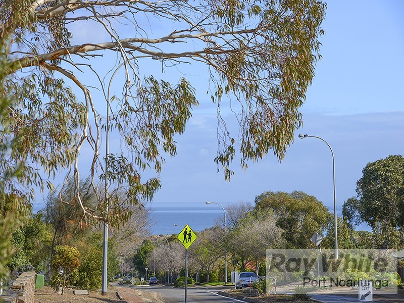 62 Dalkeith Road, Seaford Rise SA 5169