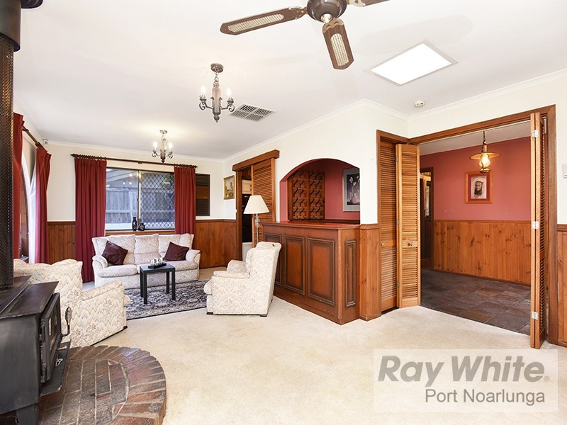 52 Kalgoorlie Avenue, Port Noarlunga South SA 5167