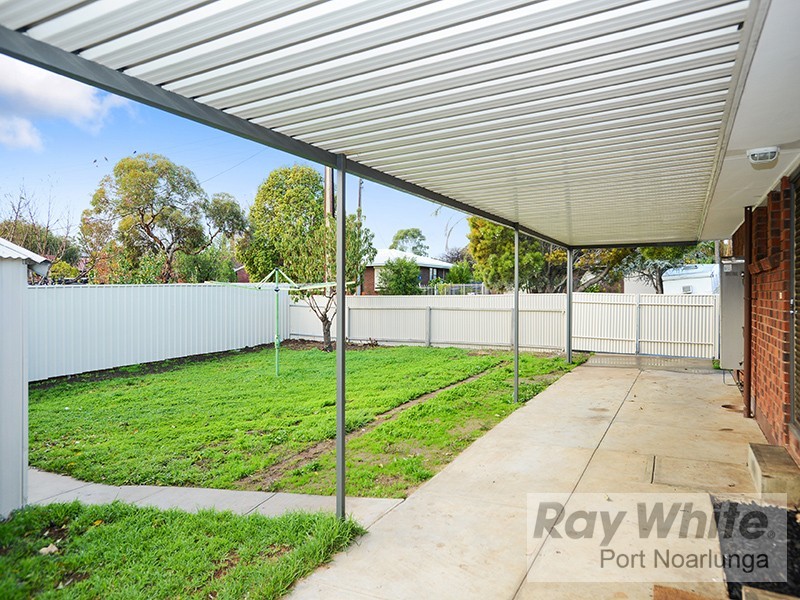 6 Richards Drive, Morphett Vale SA 5162