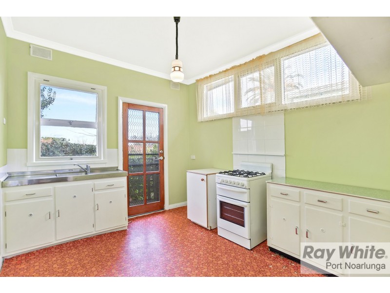 110 Murray Road, Port Noarlunga SA 5167