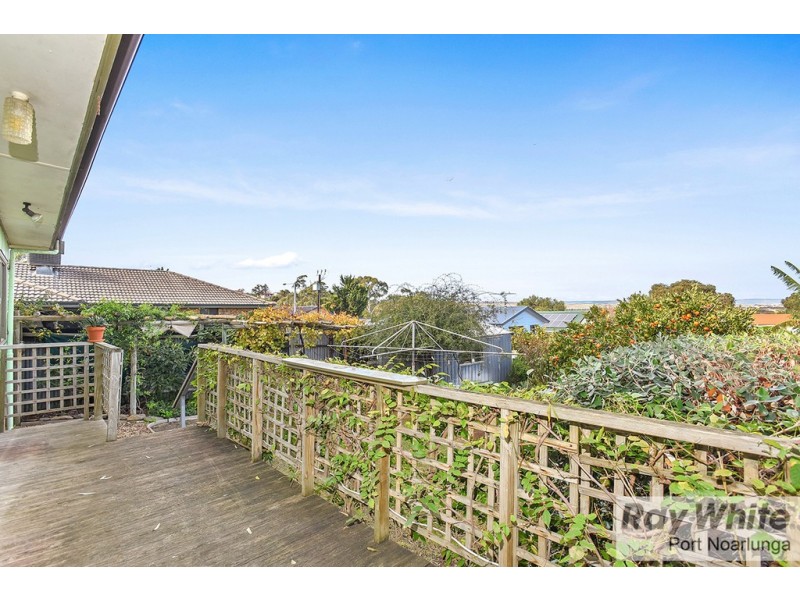 110 Murray Road, Port Noarlunga SA 5167