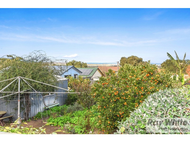 110 Murray Road, Port Noarlunga SA 5167