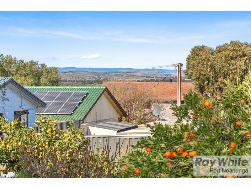 110 Murray Road, Port Noarlunga SA 5167