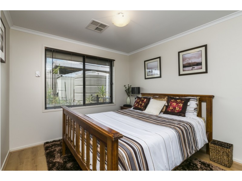 33 Edgehill Walk, Noarlunga Downs SA 5168