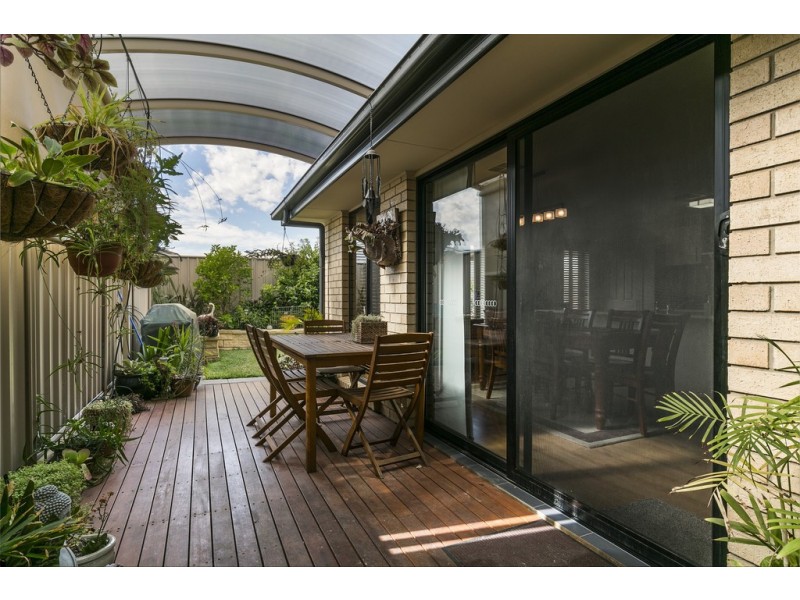 33 Edgehill Walk, Noarlunga Downs SA 5168