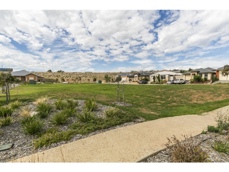 33 Edgehill Walk, Noarlunga Downs SA 5168