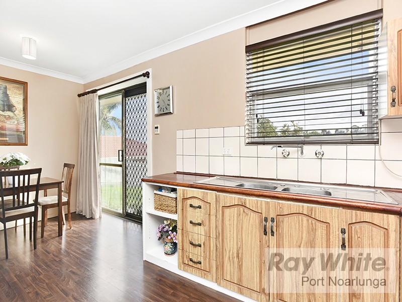 11 Denby Close, Christie Downs SA 5164